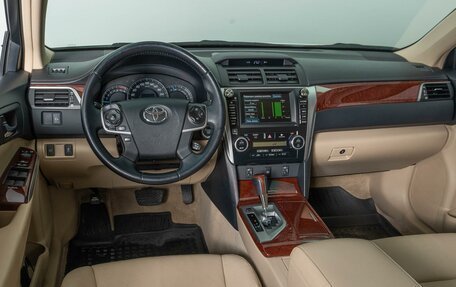 Toyota Camry, 2013 год, 2 415 000 рублей, 6 фотография