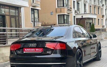 Audi A8, 2011 год, 1 450 000 рублей, 4 фотография