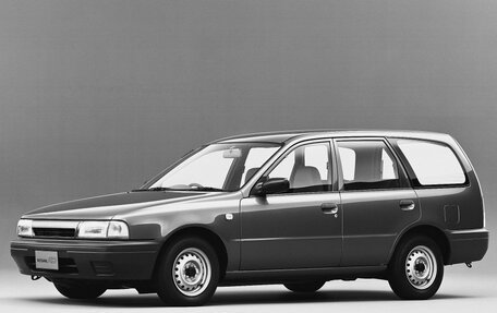 Nissan AD I, 1992 год, 175 000 рублей, 1 фотография