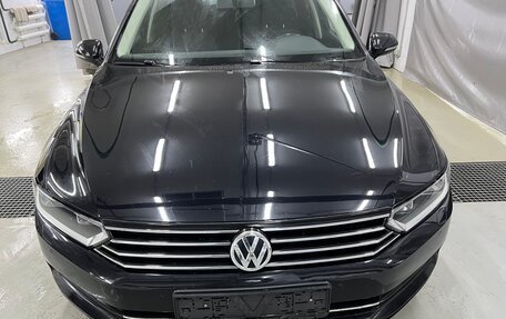 Volkswagen Passat B8 рестайлинг, 2018 год, 1 800 000 рублей, 2 фотография