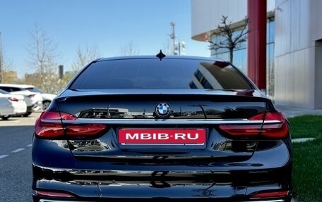 BMW 7 серия, 2016 год, 3 850 000 рублей, 4 фотография