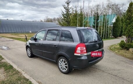 Opel Zafira B, 2011 год, 800 000 рублей, 4 фотография