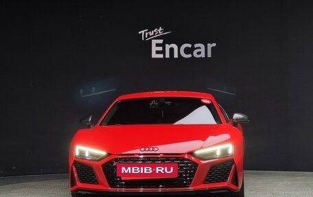 Audi R8, 2021 год, 17 500 000 рублей, 3 фотография