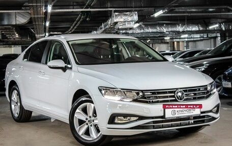 Volkswagen Passat B8 рестайлинг, 2022 год, 4 850 000 рублей, 3 фотография