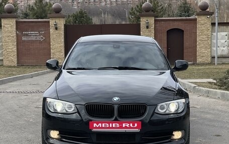 BMW 3 серия, 2011 год, 1 640 000 рублей, 2 фотография