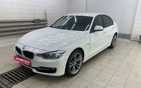 BMW 3 серия, 2014 год, 2 100 000 рублей, 2 фотография