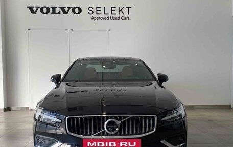 Volvo S60 III, 2021 год, 4 054 000 рублей, 2 фотография