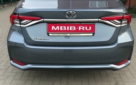 Toyota Corolla, 2019 год, 2 200 000 рублей, 3 фотография