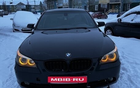 BMW 5 серия, 2005 год, 900 000 рублей, 2 фотография