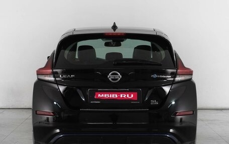 Nissan Leaf II, 2020 год, 2 899 000 рублей, 4 фотография