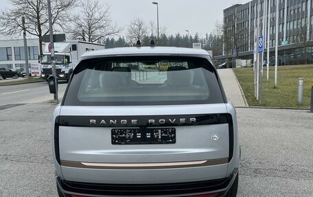 Land Rover Range Rover IV рестайлинг, 2023 год, 29 990 000 рублей, 2 фотография