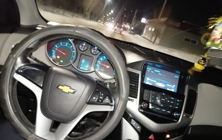 Chevrolet Cruze II, 2012 год, 975 000 рублей, 2 фотография