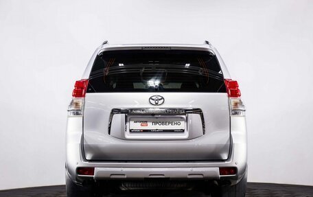Toyota Land Cruiser Prado 150 рестайлинг 2, 2011 год, 2 655 000 рублей, 5 фотография