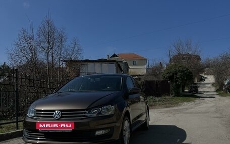 Volkswagen Polo VI (EU Market), 2018 год, 1 450 000 рублей, 2 фотография