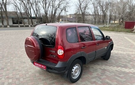 Chevrolet Niva I рестайлинг, 2012 год, 585 000 рублей, 3 фотография