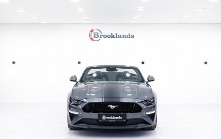 Ford Mustang VI рестайлинг, 2022 год, 6 490 000 рублей, 2 фотография