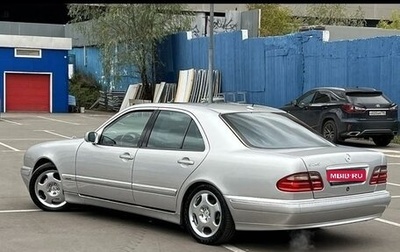 Mercedes-Benz E-Класс, 1999 год, 750 000 рублей, 1 фотография