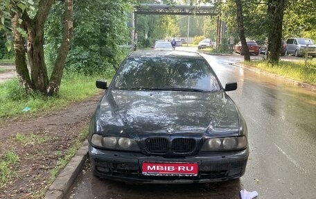 BMW 5 серия, 1998 год, 320 000 рублей, 1 фотография