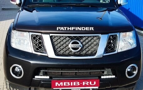 Nissan Pathfinder, 2011 год, 1 950 000 рублей, 2 фотография