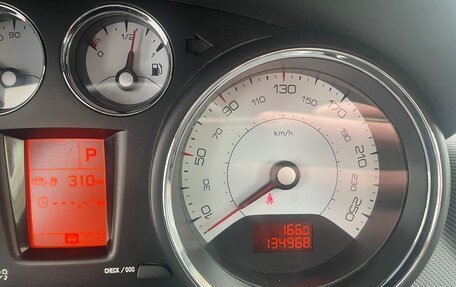 Peugeot 408 I рестайлинг, 2013 год, 680 000 рублей, 3 фотография