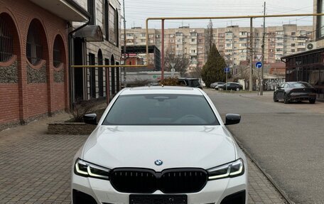 BMW 5 серия, 2020 год, 5 750 000 рублей, 2 фотография