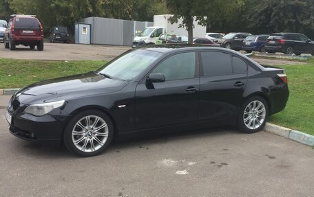 BMW 5 серия, 2004 год, 950 000 рублей, 2 фотография