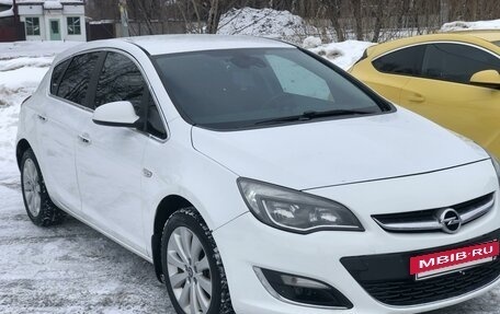 Opel Astra J, 2012 год, 880 000 рублей, 6 фотография