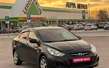 Hyundai Solaris II рестайлинг, 2013 год, 999 999 рублей, 5 фотография