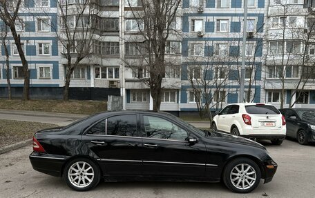 Mercedes-Benz C-Класс, 2003 год, 460 000 рублей, 4 фотография