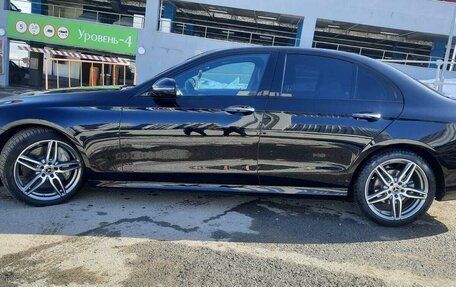 Mercedes-Benz E-Класс, 2020 год, 4 850 000 рублей, 3 фотография