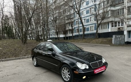Mercedes-Benz C-Класс, 2003 год, 460 000 рублей, 3 фотография