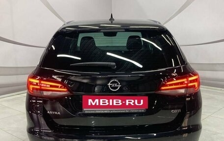 Opel Astra K, 2018 год, 1 908 000 рублей, 6 фотография