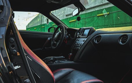 Nissan GT-R, 2012 год, 5 700 000 рублей, 7 фотография