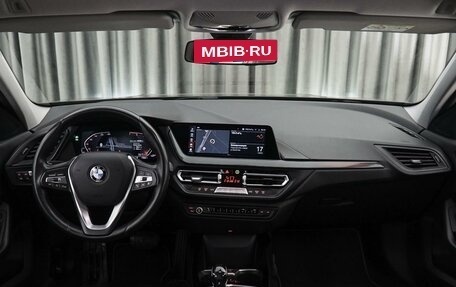 BMW 1 серия, 2020 год, 2 790 000 рублей, 6 фотография