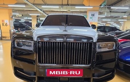 Rolls-Royce Cullinan, 2021 год, 33 000 000 рублей, 2 фотография
