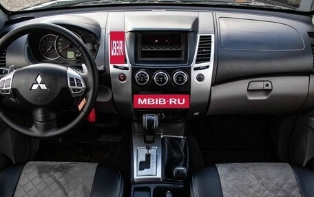 Mitsubishi Pajero Sport II рестайлинг, 2012 год, 1 979 000 рублей, 5 фотография
