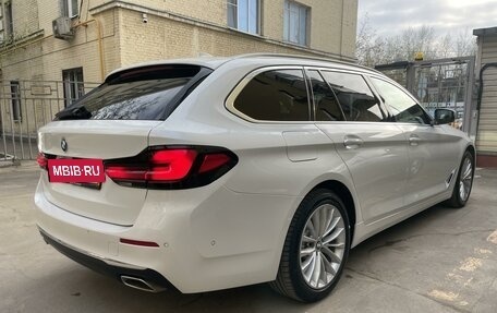BMW 5 серия, 2020 год, 4 490 000 рублей, 3 фотография