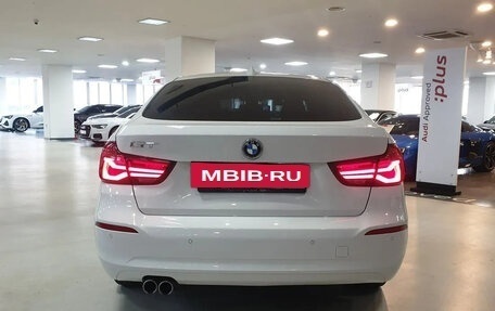 BMW 3 серия, 2019 год, 2 343 001 рублей, 4 фотография