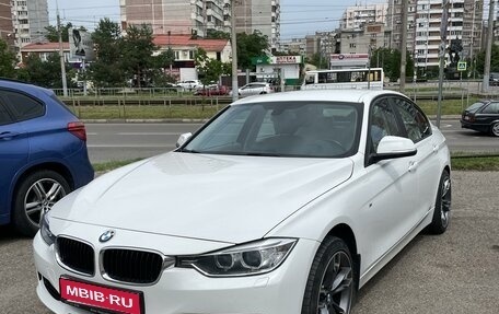 BMW 3 серия, 2015 год, 2 090 000 рублей, 1 фотография
