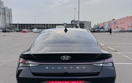 Hyundai Elantra, 2021 год, 2 890 000 рублей, 9 фотография