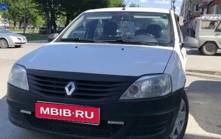 Renault Logan I, 2013 год, 460 000 рублей, 1 фотография