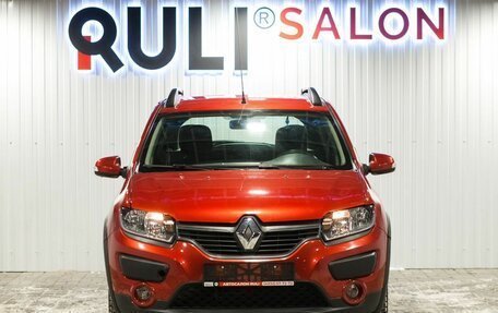 Renault Sandero II рестайлинг, 2017 год, 1 105 000 рублей, 2 фотография