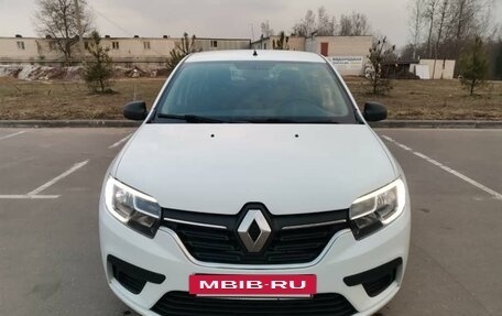 Renault Logan II, 2020 год, 1 110 000 рублей, 3 фотография