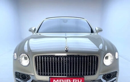 Bentley Flying Spur II, 2021 год, 21 750 000 рублей, 4 фотография
