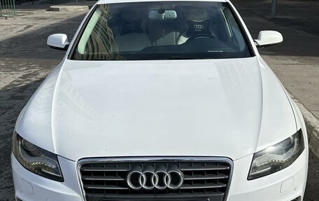 Audi A4, 2011 год, 1 100 000 рублей, 1 фотография