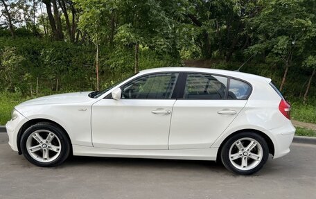 BMW 1 серия, 2011 год, 999 999 рублей, 1 фотография