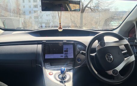 Toyota Prius, 2014 год, 1 200 000 рублей, 1 фотография