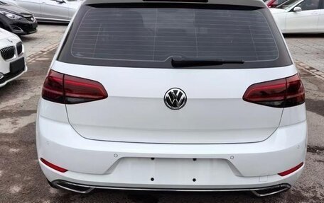 Volkswagen Golf VII, 2019 год, 1 888 000 рублей, 3 фотография