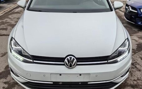 Volkswagen Golf VII, 2019 год, 1 888 000 рублей, 4 фотография
