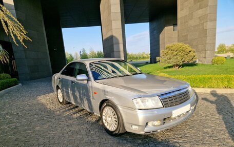 Nissan Gloria XI, 2003 год, 425 000 рублей, 5 фотография